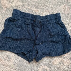 Athleta Navy Textured Drawstring Athletic Shorts